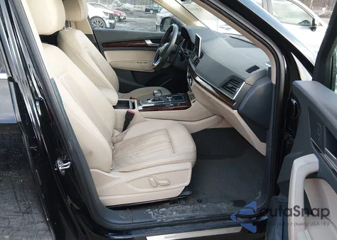 2018 Audi Q5 2.0T Premium/2.0T Tech Premium z USA, uszkodzony, nr VIN WA1BNAFY6J2003322